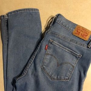 Levi 311 Shaping Skinny Jeans